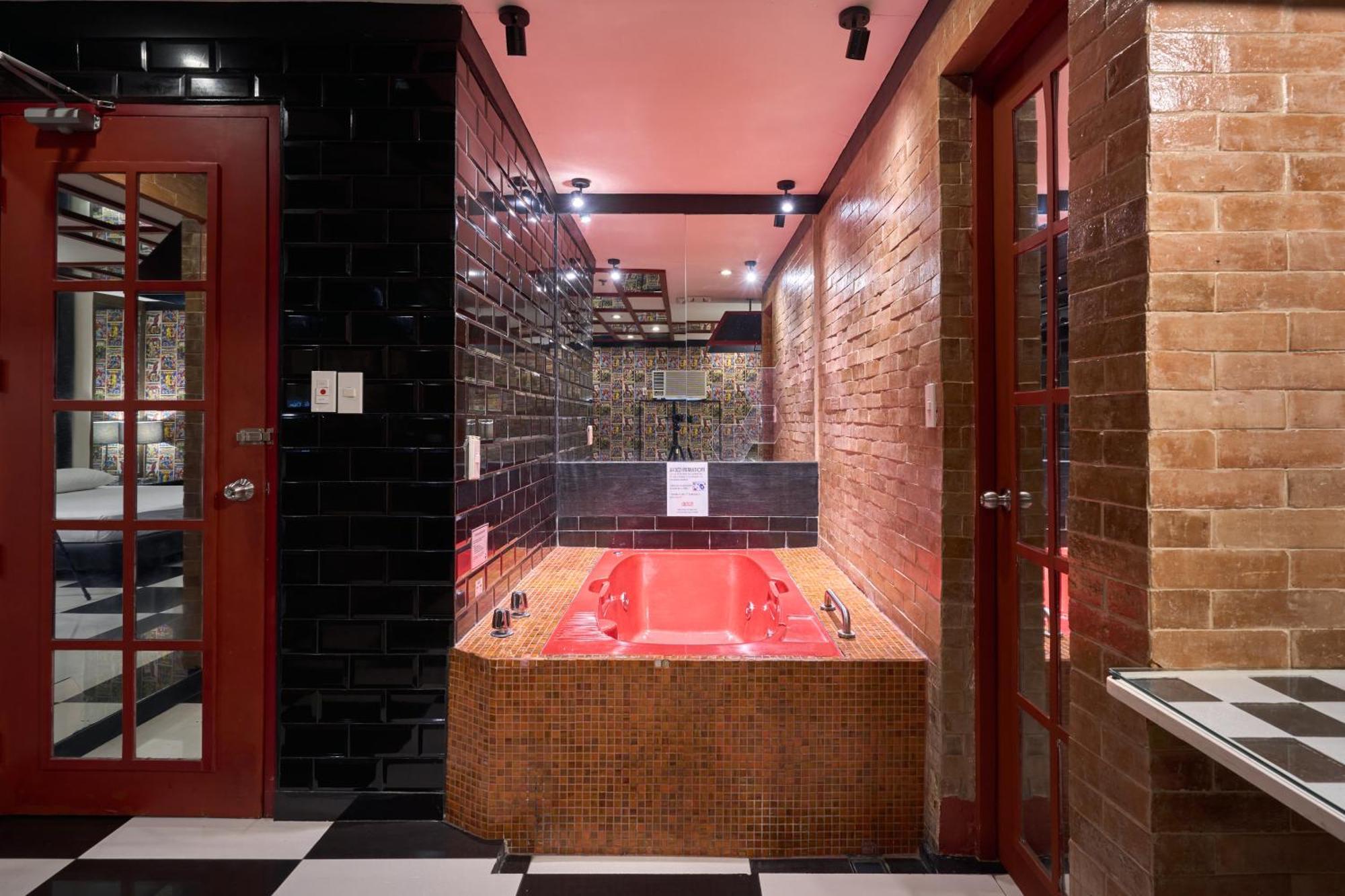 Victoria Court Malabon Ξενοδοχείο Valenzuela Εξωτερικό φωτογραφία